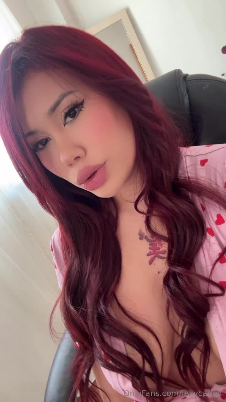thick latina Lexy Cadell intimate video Twitter