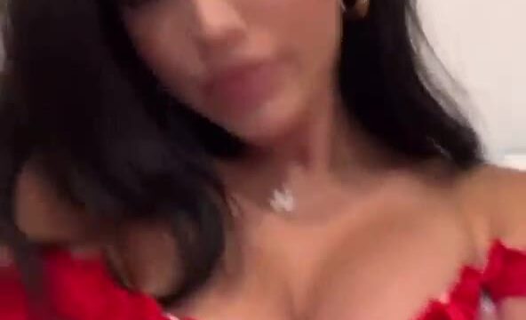 busty latina Sincerelyjuju porn xxx