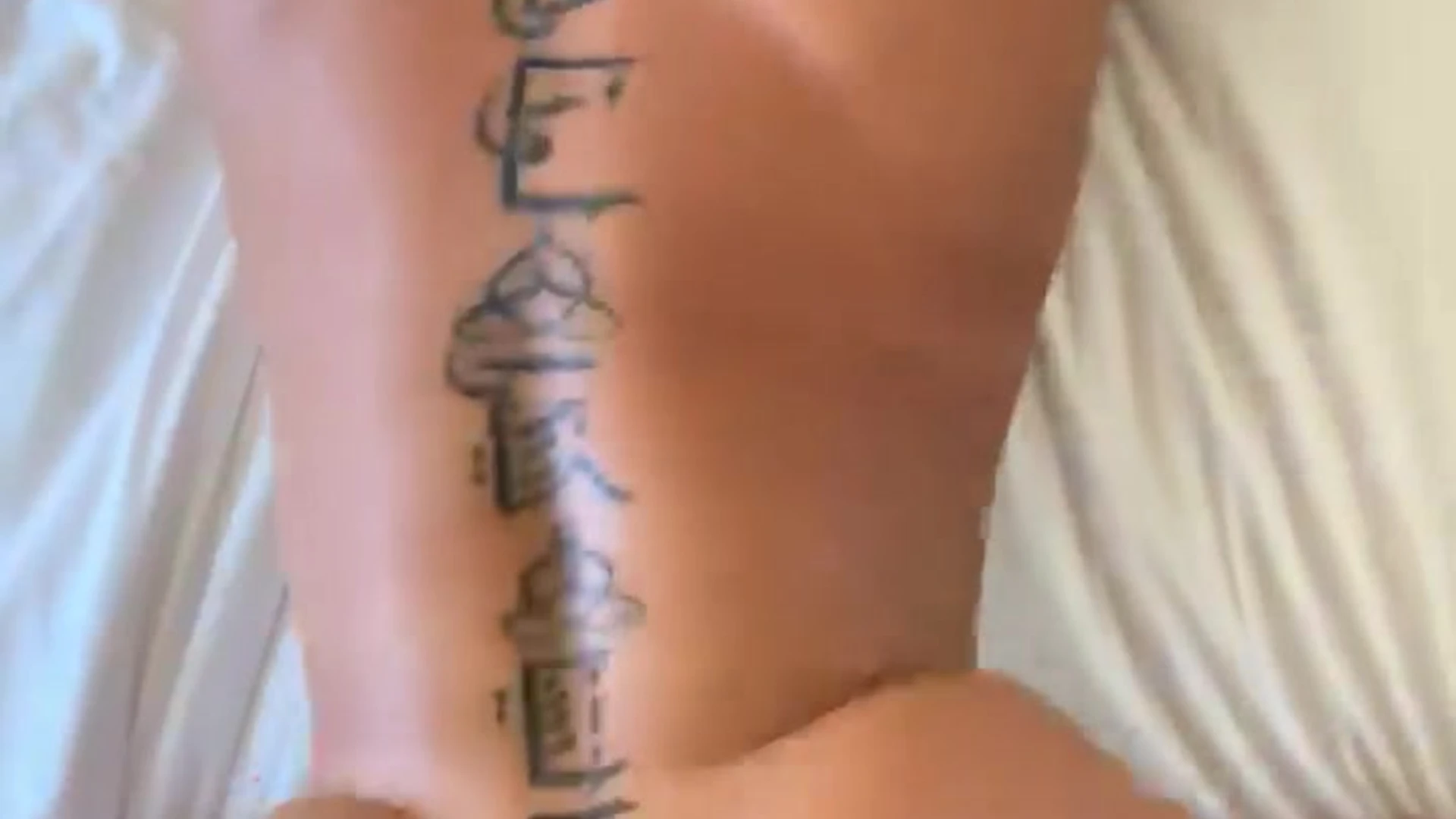 biddy curvy Yinyleon solo