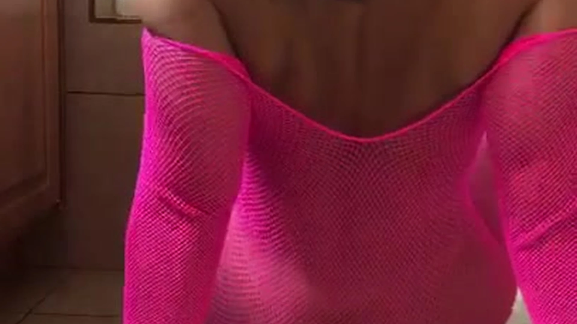 wicked sucking nympho Yinyleon bg