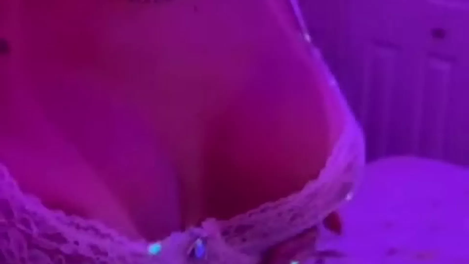 actress Slutty Thaissafit twitter PPV leak